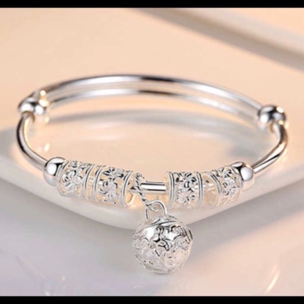 Sterling Silver Bell Charm Bracelet Adjustibile